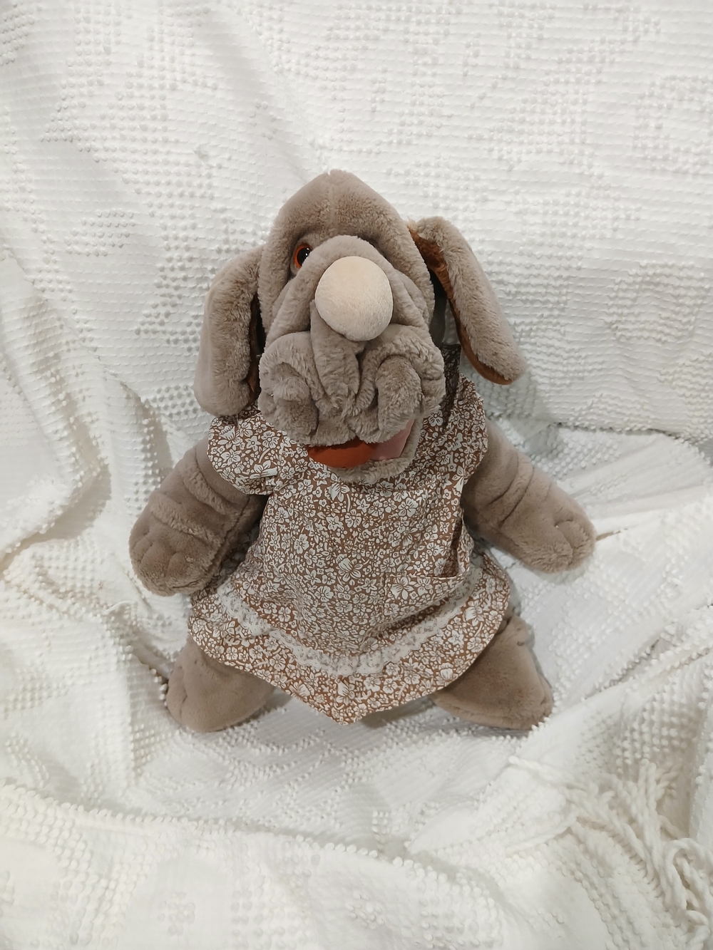 VTG 1981 Ganz Bro. "Wrinkles" Plush Hound Dog Hand Puppet